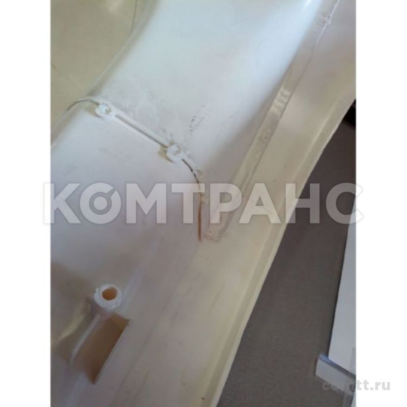 Бампер передний DAF XF95 правая часть (Уценка - повреждение) AC1398285U Alfa car Бампер передний DAF XF95 правая часть (Уценка - повреждение) AC1398285U Alfa car